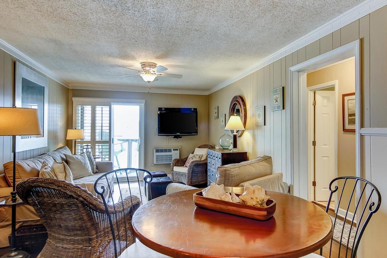 Beach Cottage At Od Myrtle Beach Exterior photo