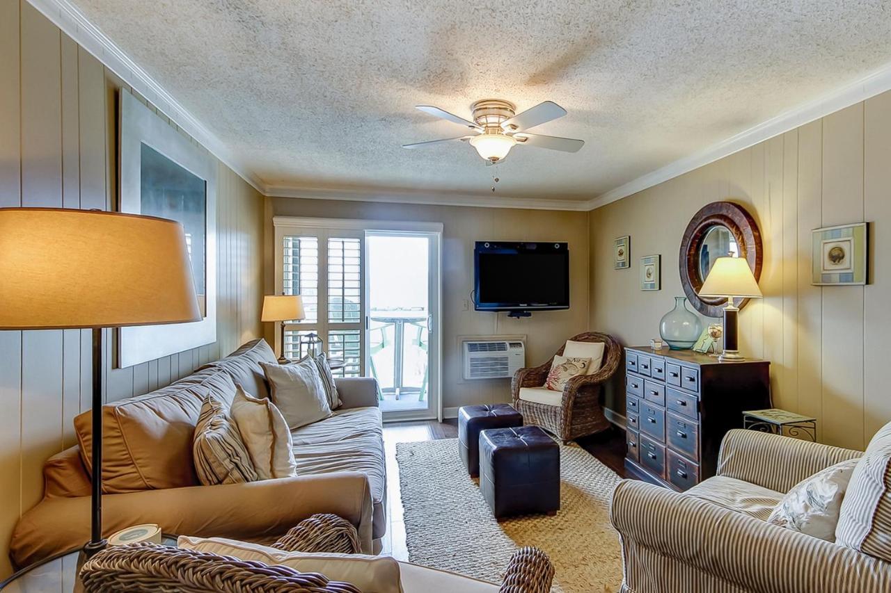 Beach Cottage At Od Myrtle Beach Exterior photo