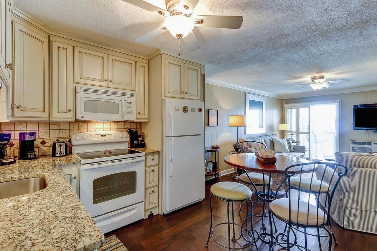 Beach Cottage At Od Myrtle Beach Exterior photo